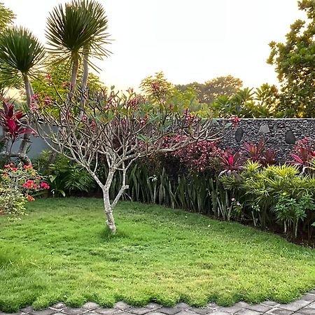 Villa Rosa East Bali การางาเซ็ม ภายนอก รูปภาพ